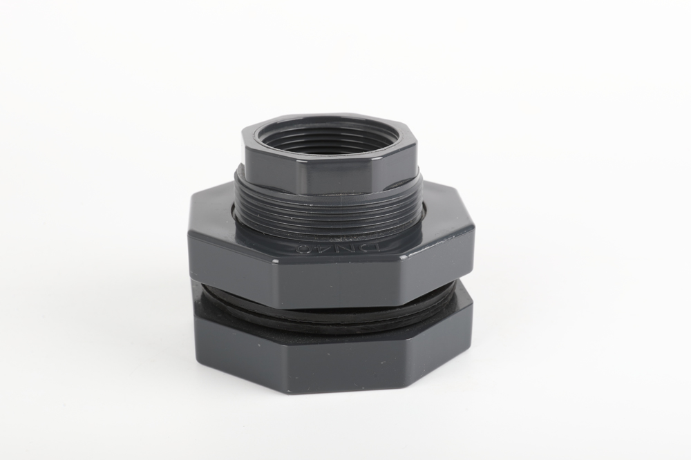 翁田镇水箱接头